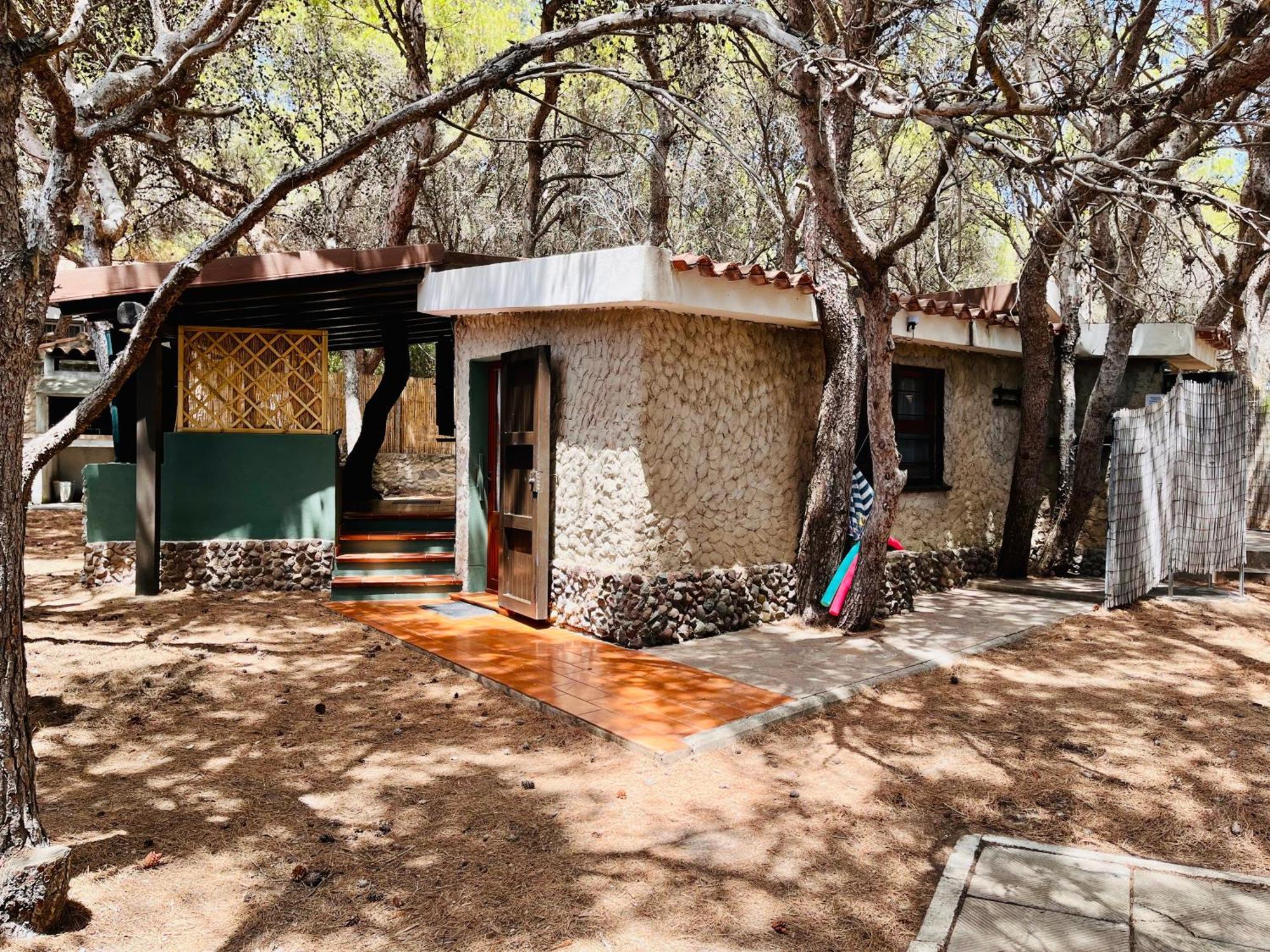 Rustico Porto Pino 30 Mt Dalla Spiaggia Exterior photo